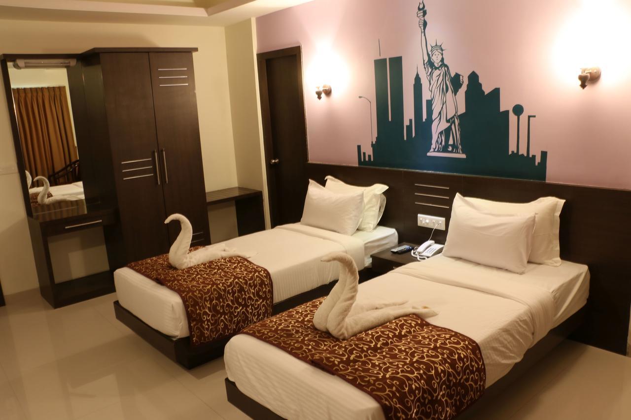 Hotel Reevanta Daman Exterior photo