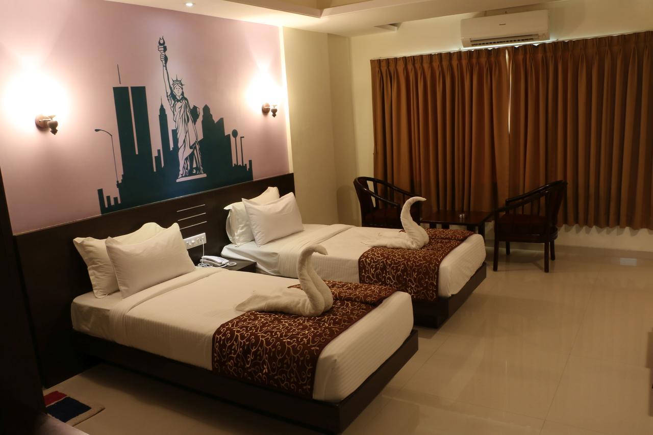Hotel Reevanta Daman Exterior photo