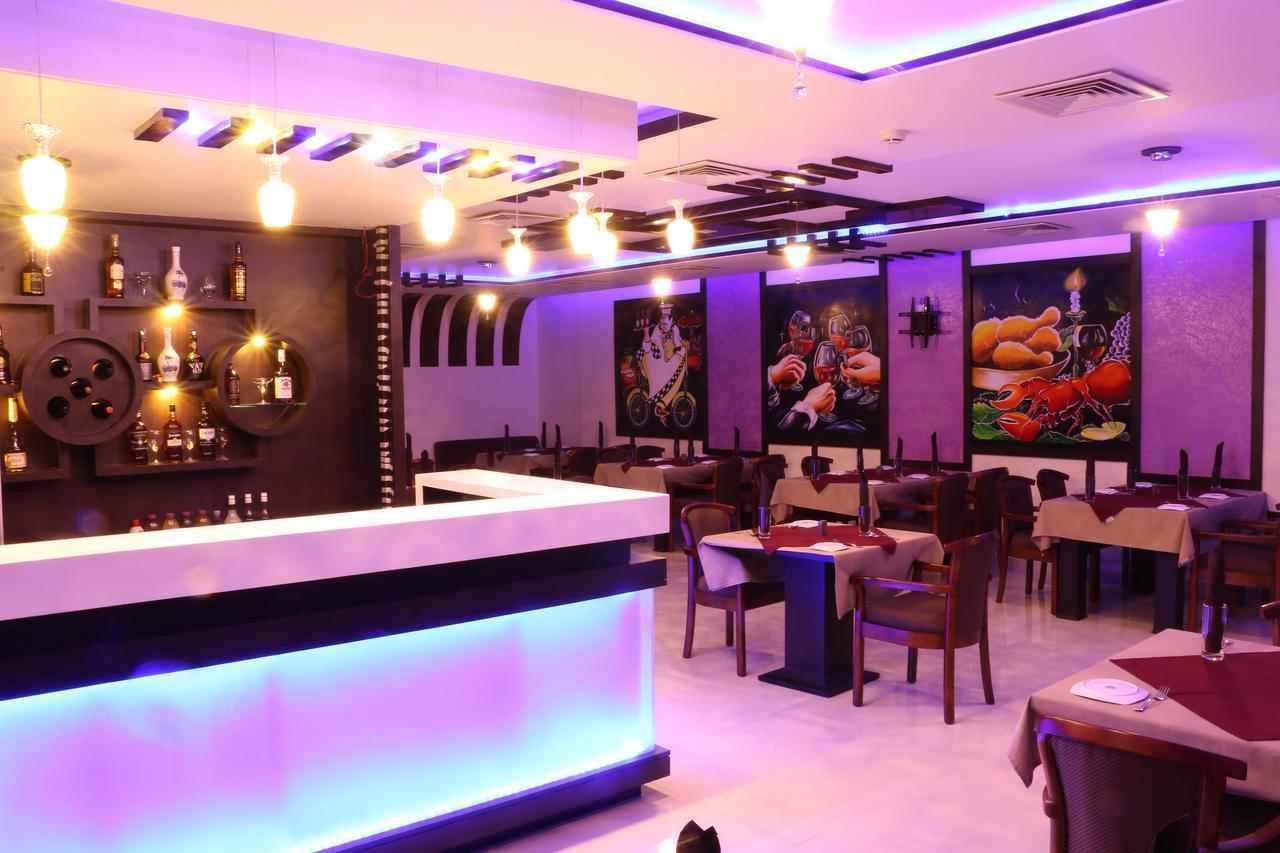 Hotel Reevanta Daman Exterior photo
