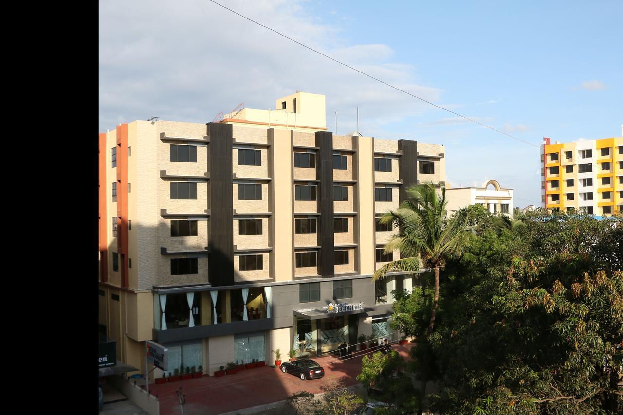 Hotel Reevanta Daman Exterior photo