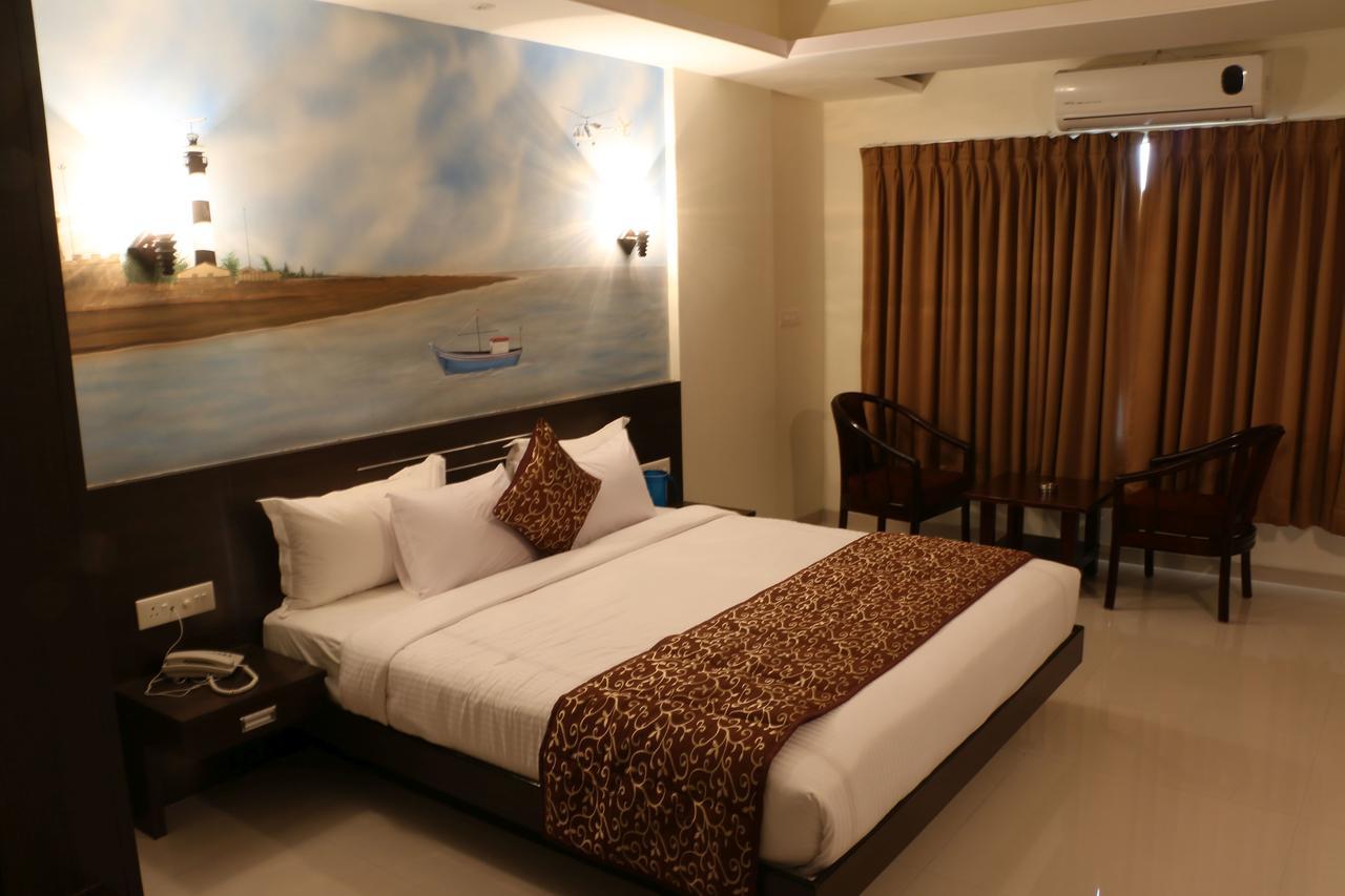 Hotel Reevanta Daman Exterior photo