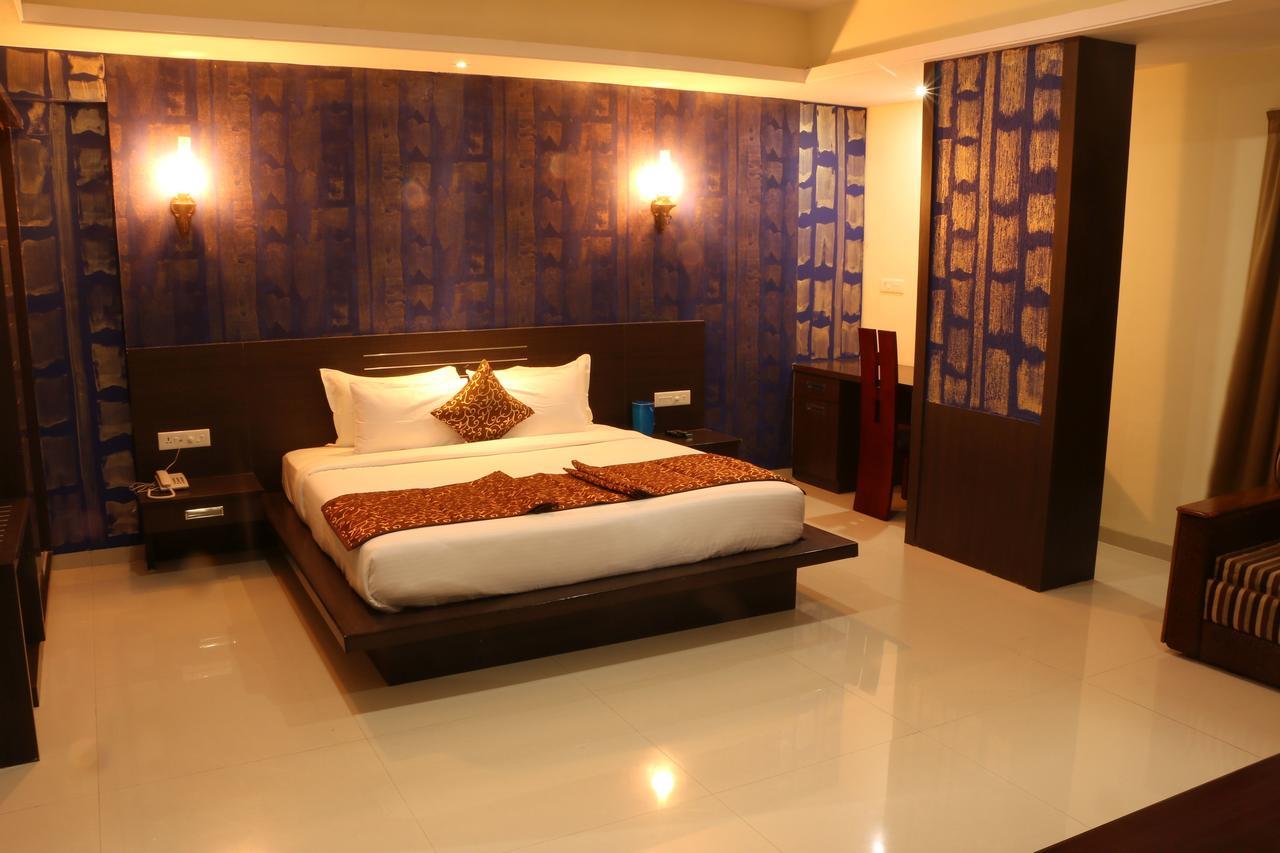 Hotel Reevanta Daman Exterior photo