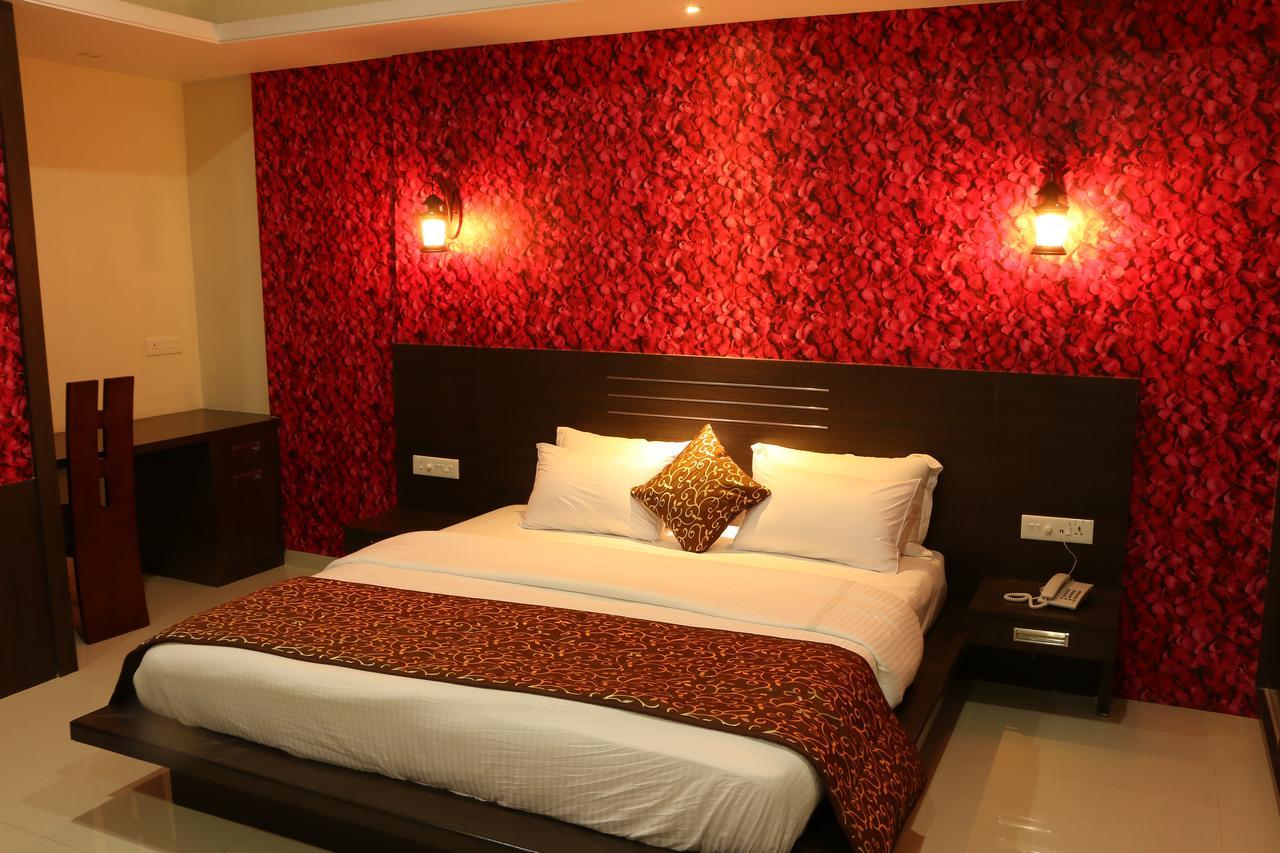 Hotel Reevanta Daman Exterior photo
