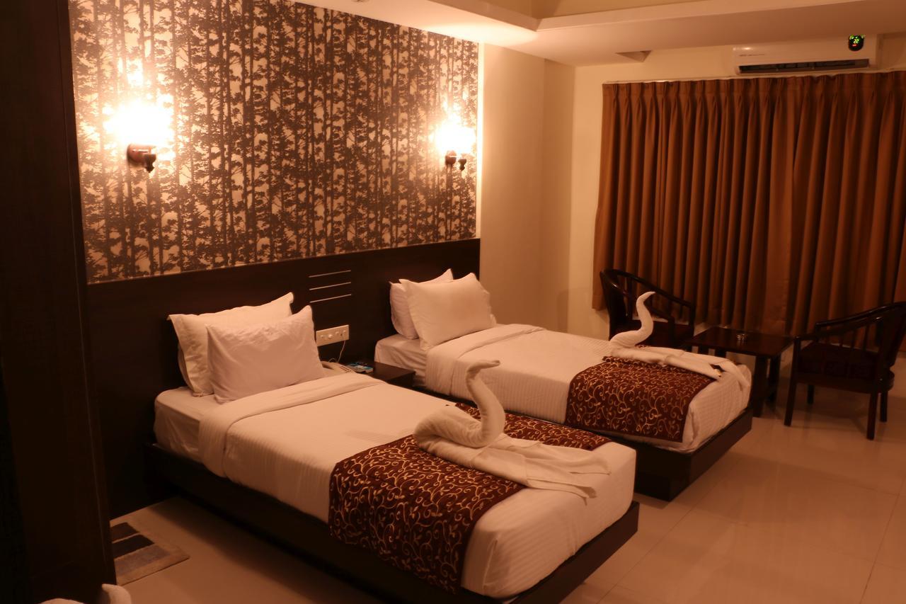 Hotel Reevanta Daman Exterior photo