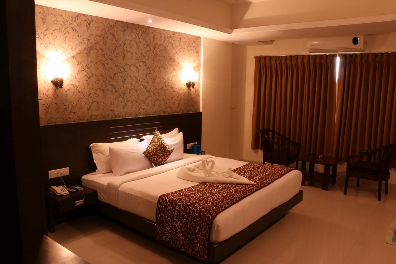Hotel Reevanta Daman Exterior photo