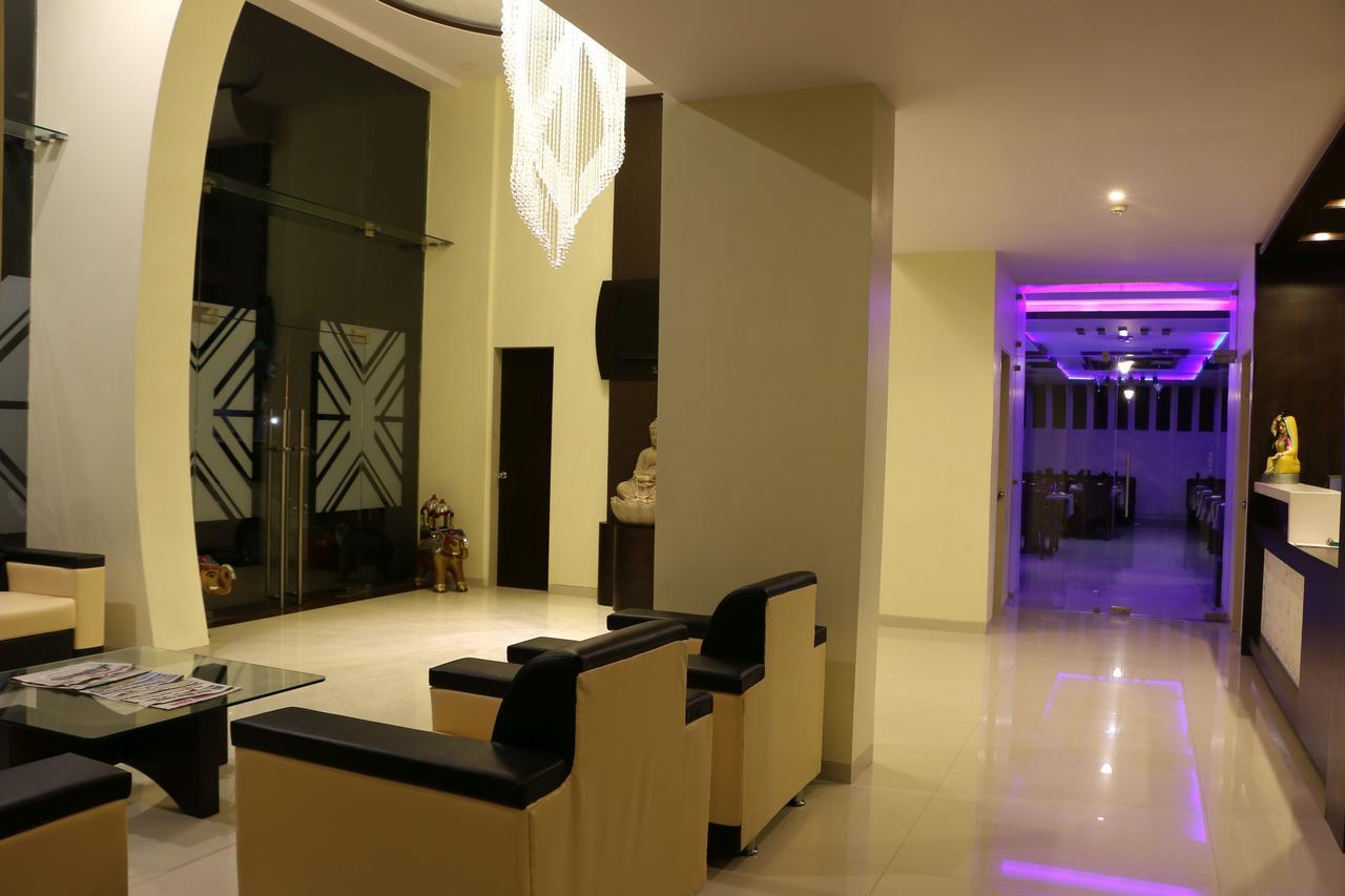 Hotel Reevanta Daman Exterior photo
